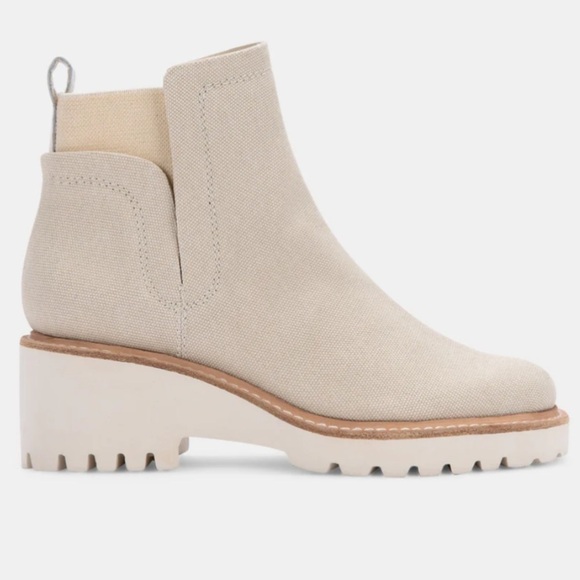 NICOLE MILLER CHELSEA PULL ON ANKLE LEATHER BOOTS SANDSTONE SIZE 9 - Picture 1 of 14